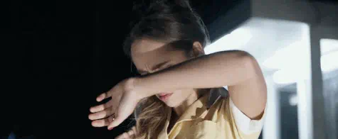 关掉刺眼的大白灯