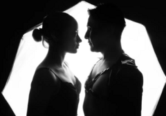 想通过运动提高性能力，具体怎么练？