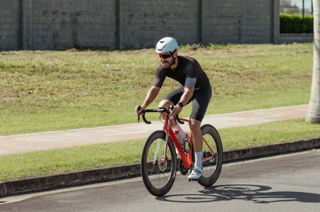 一动就出汗的人和不爱出汗的人，哪一个更健康？
