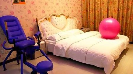情侣酒店真的不能住吗