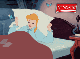 为什么女生喜欢夹着被子睡觉？