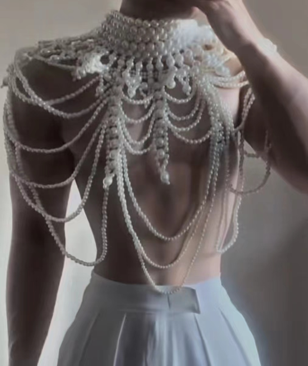 男朋友穿上情趣内衣是种什么样的体验！