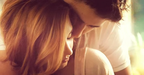 女人高潮时有哪些表现?要多久才能恢复