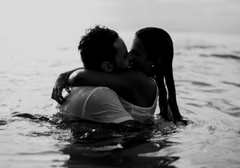 亲密关系5个层级：只有被深爱过的女人，才体验过第五层